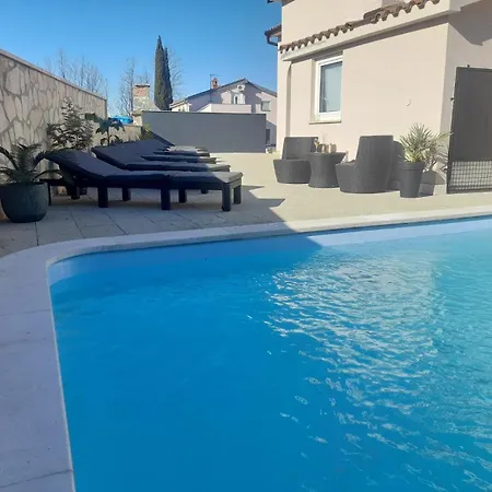 Villa Zara Porec Exterior photo